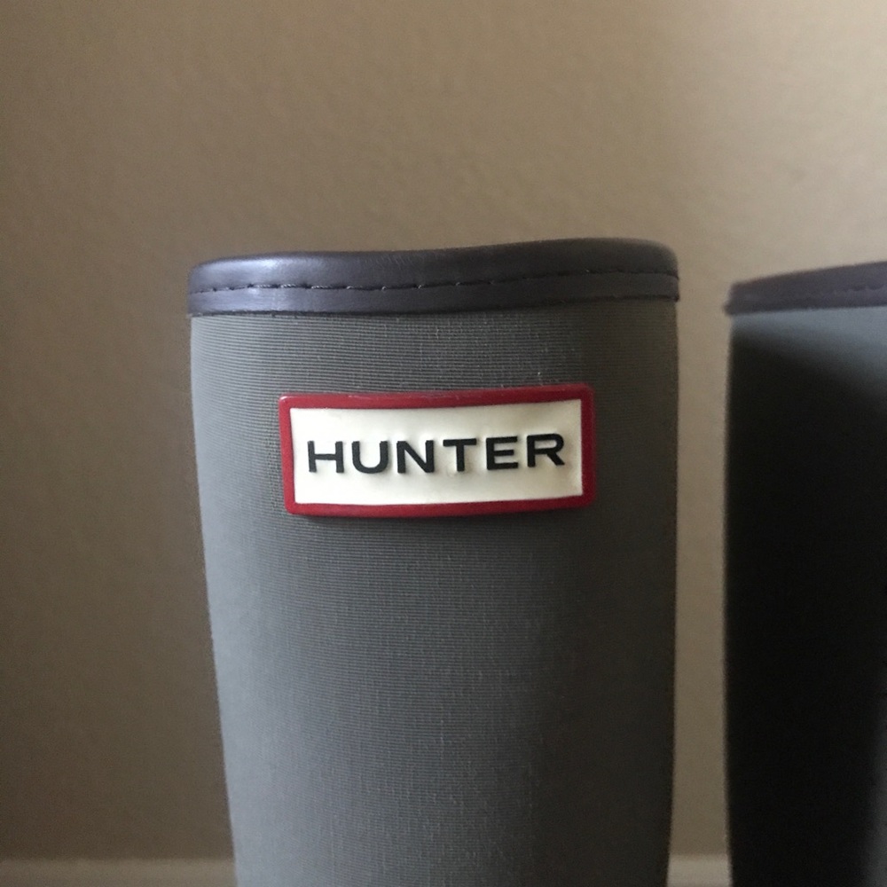 Hunter Riding Rain Boots - Picture 2 of 4